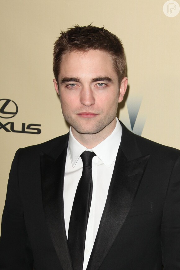 Robert Pattinson vai estar no Festival de Cannes nos dias 18 e 19 de maio com os filmes 'Map to the Stars' e 'The Rover'