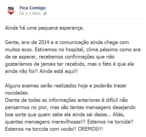 O grupo de pagode Fica Comigo soltou uma nova nota em sua página no Facebook sobre o estado de saúde de Alexandre Pessoal