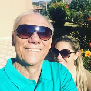 'Seus sorrisos todos eu guardo comigo, mas o último será inesquecível!', escreveu Luciana Lacerda no dia em que Marcelo Rezende faria 66 anos