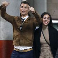 Cristiano Ronaldo já é papai pela quarta vez: 'Alana Martina acaba de nascer!'