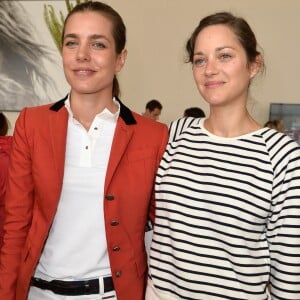 Brad Pitt e Charlotte Casiraghi se conheceram através da atriz Marion Cotillard