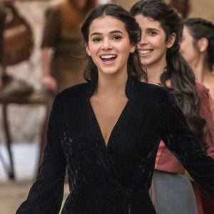 Bruna Marquezine revelou referência para a novela 'Deus Salve o Rei': 'Eu sou viciada em Game of Thrones, muito apaixonada'