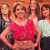 Maria Ribeiro apareceu com visual novo durante o programa 'Saia Justa', no GNT; atriz volta às novelas em 'Falso Brilhante'