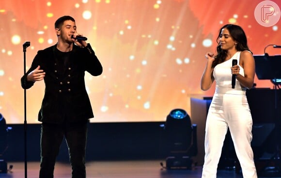 Fãs exaltaram show de Anitta e Nick Jonas no pré-Grammy latino, em Las Vegas, nos Estados Unidos, na noite desta quarta-feira, 15 de novembro de 2017