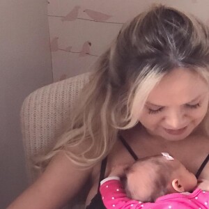 Manuela, segunda filha de Eliana, nasceu em setembro