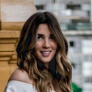 Aline Gotschalg é adepta de produções caprichadas e cheias de estilo