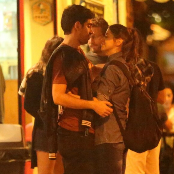 Marcelo Adnet engatou o namoro com Patrícia Cardoso após o fim do casamento com Dani Calabresa