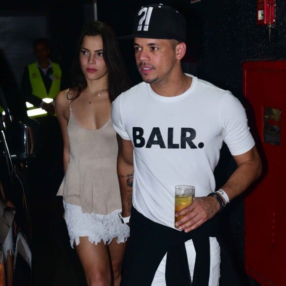 Emilly Araújo vive um affair com Jô Amâncio, parça de Neymar, desde julho