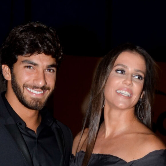 Deborah Secco e Hugo Moura estão juntos desde janeiro de 2015