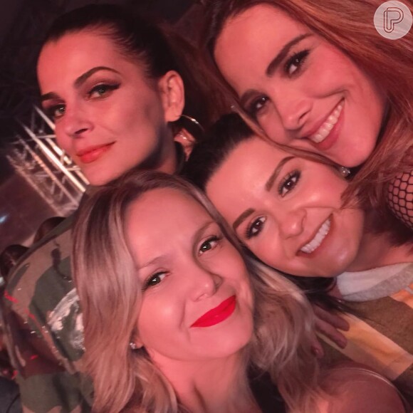 Wanessa Camargo encontrou com Fernanda Motta, Eliana e a sertaneja Maraísa no show de Bruno Mars