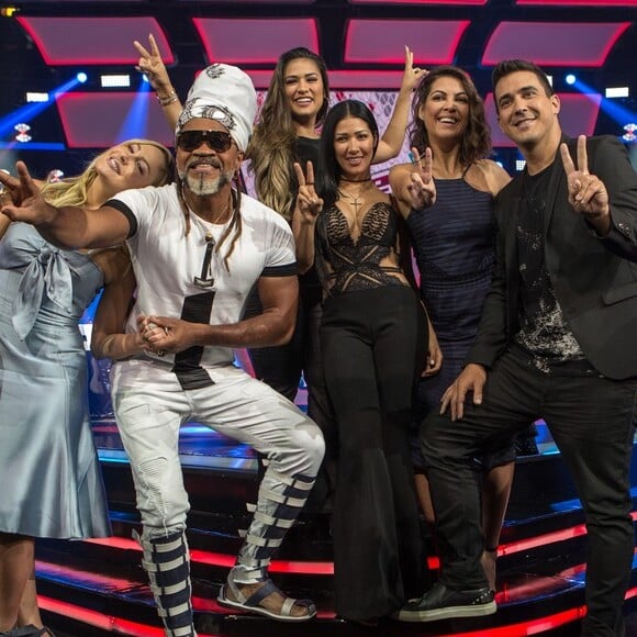 Simone e Simaria se reuniram com Carlinhos Brown e Claudia Leitte em coletiva de imprensa do 'The Voice Kids', nos Estúdios Globo, nesta sexta-feira, 24 de novembro de 2017