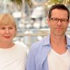 Liz Watts e Guy Pearce divulgam o filme 'The Rover' no Festival de Cannes 2014