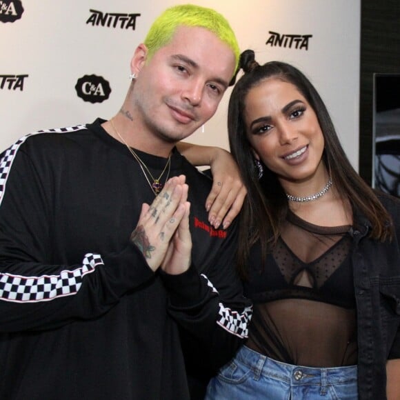 Rumores aumentaram após J Balvin brincar ao dizer que Anitta estaria grávida