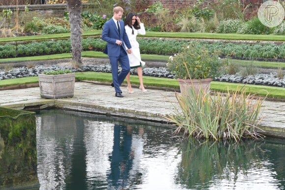 O Palácio de Kensington anunciou o noivado de príncipe Harry e Meghan Markle na manhã desta segunda-feira, 27 de novembro de 2017