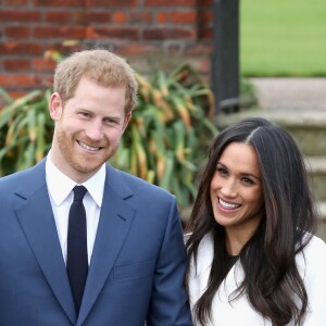 Príncipe Harry e Meghan Markle contaram como se conheceram em entrevista à 'BBC'