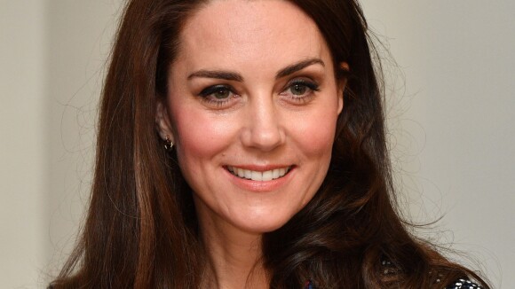 Kate Middleton está entusiasmada com noivado de Príncipe Harry: 'Momento lindo'