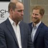 Príncipe Harry tem apoio de Príncipe William em gravidez da noiva: 'Contente'