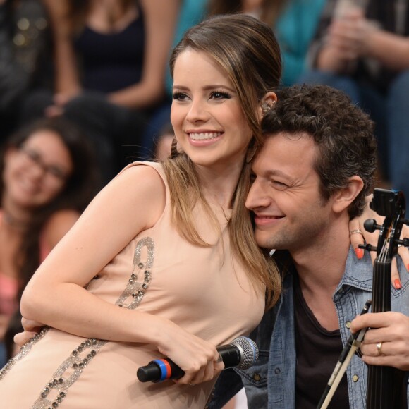 Lucas Lima e Sandy completaram nove anos de casados em setembro de 2017