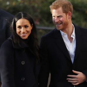 Meghan Markle terá que andar dois passos atrás do príncipe Harry depois do casamento. Demonstrações públicas de afeto também são proibidas