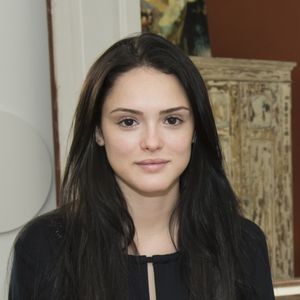 Isabelle Drummond estava solteira desde o fim do namoro com o cantor Tiago Iorc