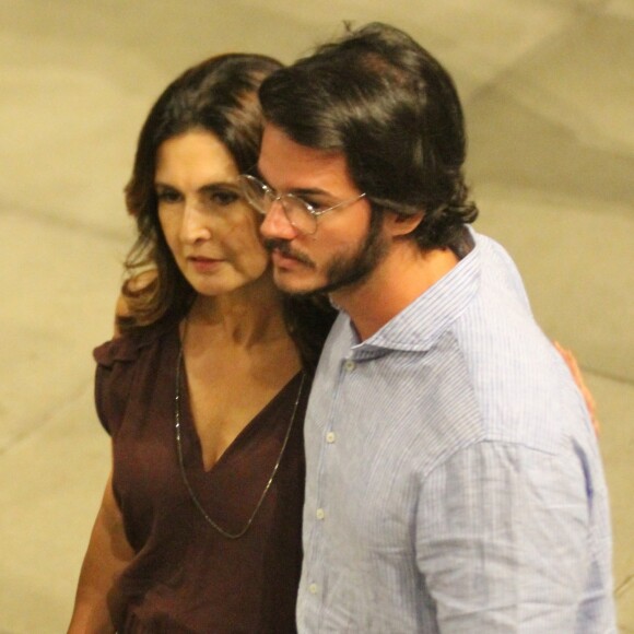 Túlio Gadêlha curtiu o campo com a namorada, Fátima Bernardes, e publicou foto na web