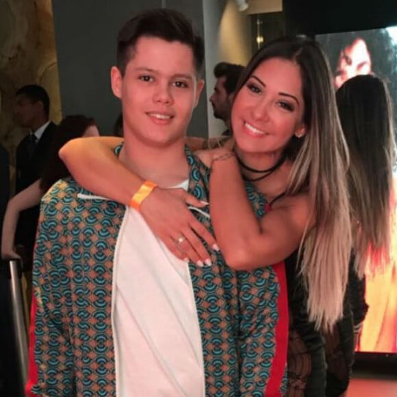 Mayra Cardi já é mãe de Lucas, de 17 anos, de um relacionamento anterior