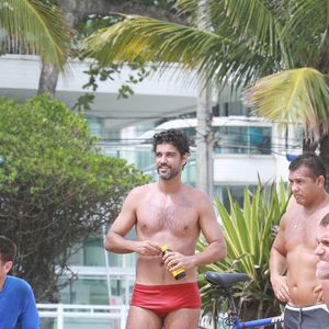 Bruno Cabrerizo assistiu uma partida de futevôlei na Barra da Tijuca, na Zona Oeste da capital fluminense