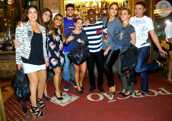 Jantar com Ivete Sangalo no Rio de Janeiro reúne famosos