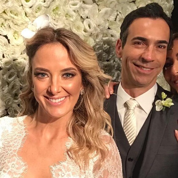 Ticiane Pinheiro e Cesar Tralli se casaram em um hotel em Campos do Jordão, São Paulo, no último sábado, 2 de dezembro de 2017