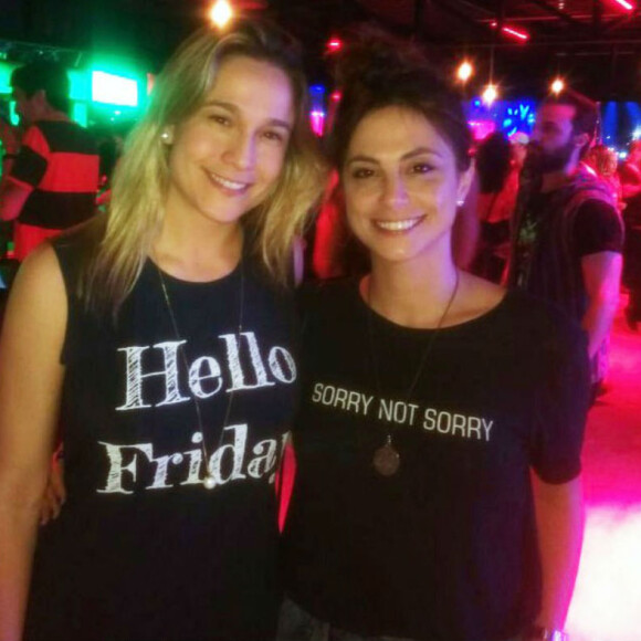 Fernanda Gentil e a jornalista Priscila Montandon assumiram namoro em setembro de 2016
















