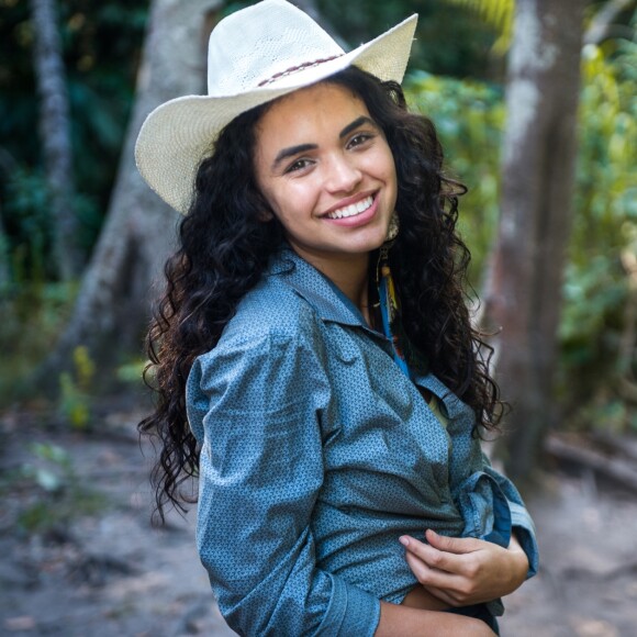 Giovana Cordeiro comemora parceria com Juliano Cazarré na novela 'O Outro Lado do Paraíso': 'Fico muito feliz com esse encontro! Sempre admirei muito o trabalho do Juliano!'