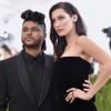 Ex de Selena Gomez, The Weeknd retoma romance com Bella Hadid de acordo com informações da revista 'US Weekly' nesta quinta-feira, dia 07 de dezembro de 2017
