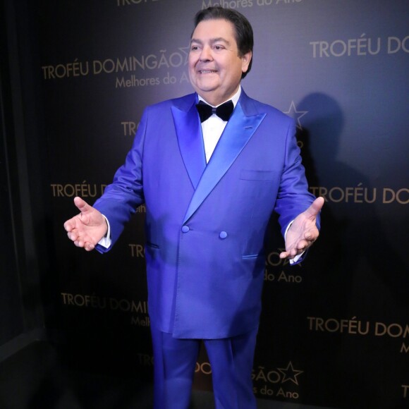 Fausto Silva no Prêmio Melhores do Ano, promovido pelo 'Domingão do Faustão' na noite deste domingo, 10 de dezembro de 2017
