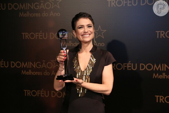 Sandra Annenberg ficou surpresa ao receber prêmio de melhor jornalista de 2017