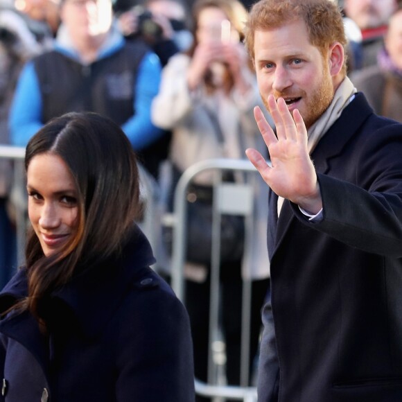 Príncipe Harry e Meghan Markle ainda não moram juntos