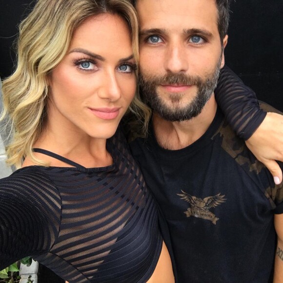 'É preciso ter um dia de sexo em uma agenda', recomendou a sexóloga para Giovanna Ewbank