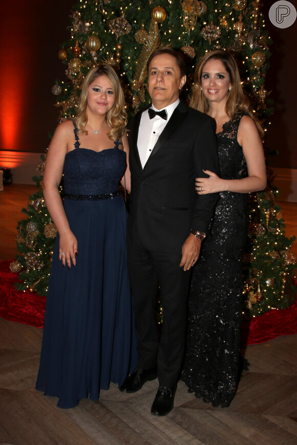 Tom Cavalcante e família prestigiam 15ª edição do Natal do Bem, realizado no Palácio Tangará, em São Paulo, na noite desta terça-feira, 12 de dezembro de 2017