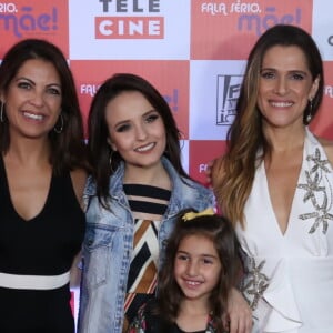 Ingrid Guimarães protagoniza ao lado de Larissa Manoela o filme 'Fala Sério, Mãe!', cuja pré-estreia no Rio de Janeiro foi nesta terça-feira, 12 de dezembro de 2017