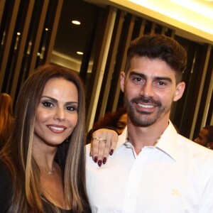 Viviane Araujo está disputando apartamento com o ex-noivo, Radamés Martins