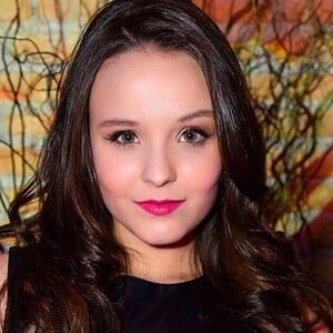 Larissa Manoela voltou a ficar morena para atuar na novela 'As Aventuras de Poliana'