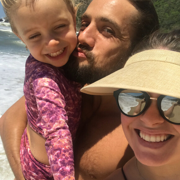 Mariana Bridi é casada com Rafael Cardoso e está grávida do segundo filho