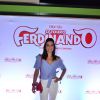 Flávia Alessandra posa antes première do filme 'O Touro Ferdinando', no Rio