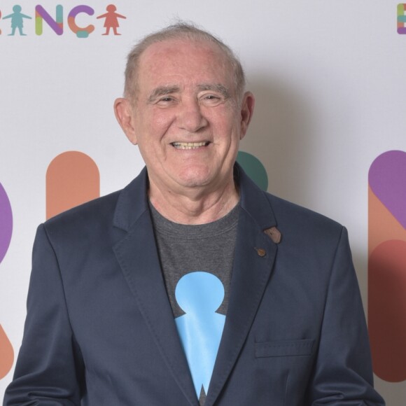 Renato Aragão revelou ter TOC em sua biografia oficial