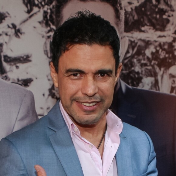 Zezé Di Camargo fez o café da manhã para a noiva, Graciele Lacerda, nesta quarta-feira, 20 de dezembro de 2017