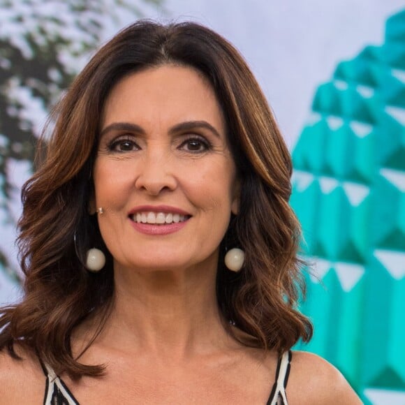 Fátima Bernardes avaliou 2017 como ano de recomeço: 'Vida voltou a ficar mais leve'