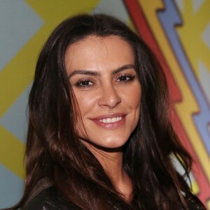 Cleo Pires mostrou o corpo antes de malhar e falou sobre as novas curvas