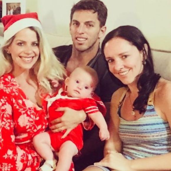 Karina Bacchi apresenta filho, Enrico, para família do namorado: 'Amei conhecer'