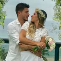 Casado com Mayra Cardi, Arthur Aguiar se declara: 'Obrigado por me escolher'