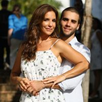 Ivete Sangalo posa abraçada ao marido e ganha declaração:'Verdadeira felicidade'