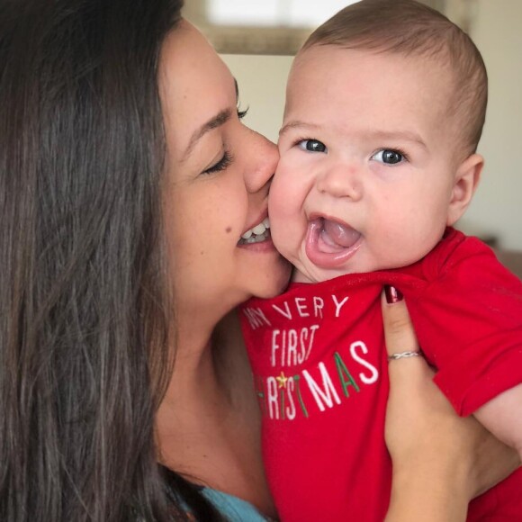 Teodoro, filho caçula de Thais Fersoza e Michel Teló, completou 5 meses!